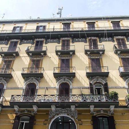 B&B La Rosa Dei Venti Neapel Exteriör bild