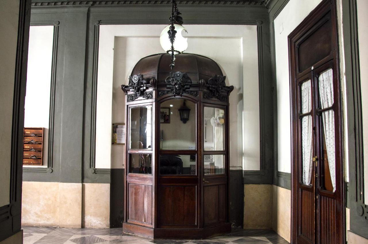 B&B La Rosa Dei Venti Neapel Exteriör bild