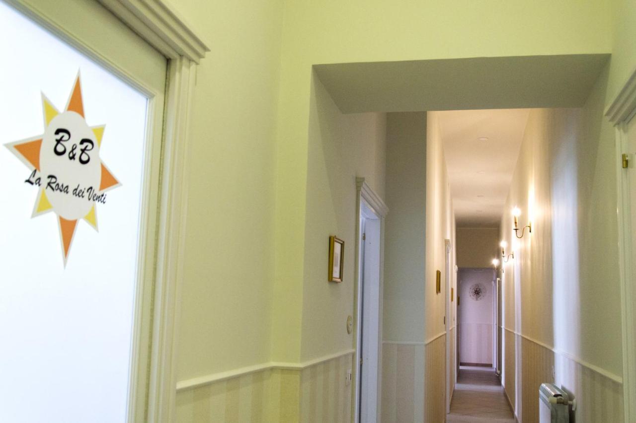 B&B La Rosa Dei Venti Neapel Exteriör bild