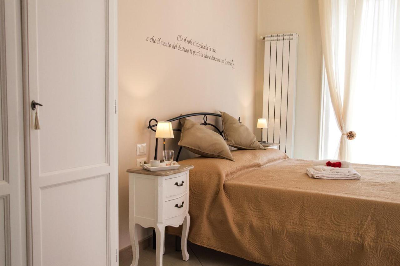 B&B La Rosa Dei Venti Neapel Exteriör bild